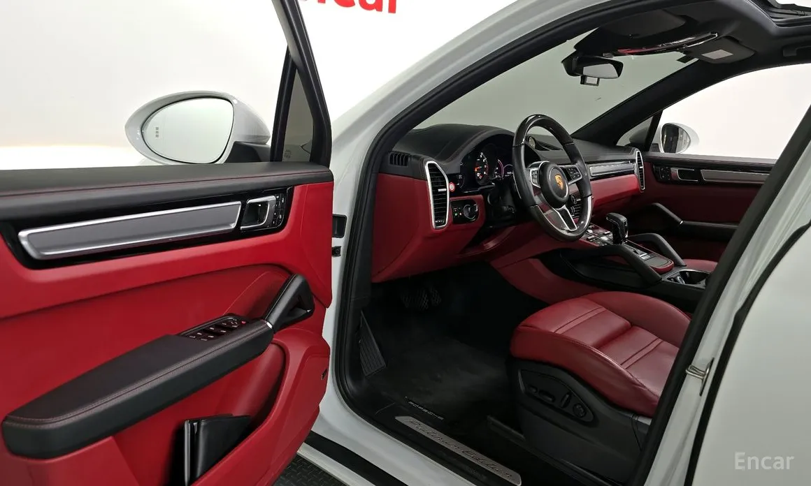 Фото 11 - Porsche Cayenne