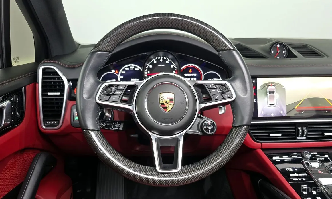 Фото 13 - Porsche Cayenne