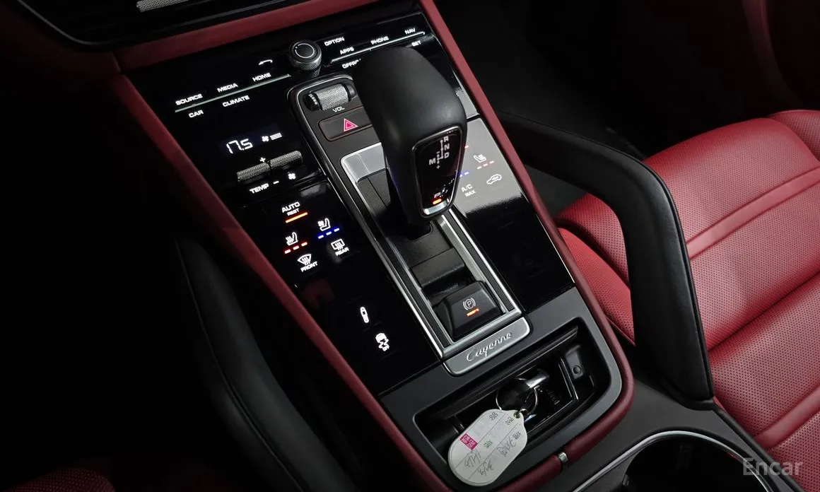 Фото 9 - Porsche Cayenne