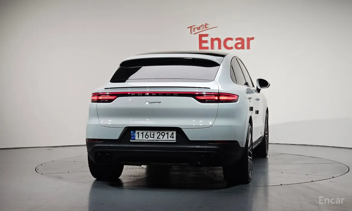 Фото 4 - Porsche Cayenne