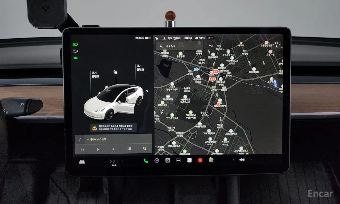 Фото 14 - Tesla Model 3