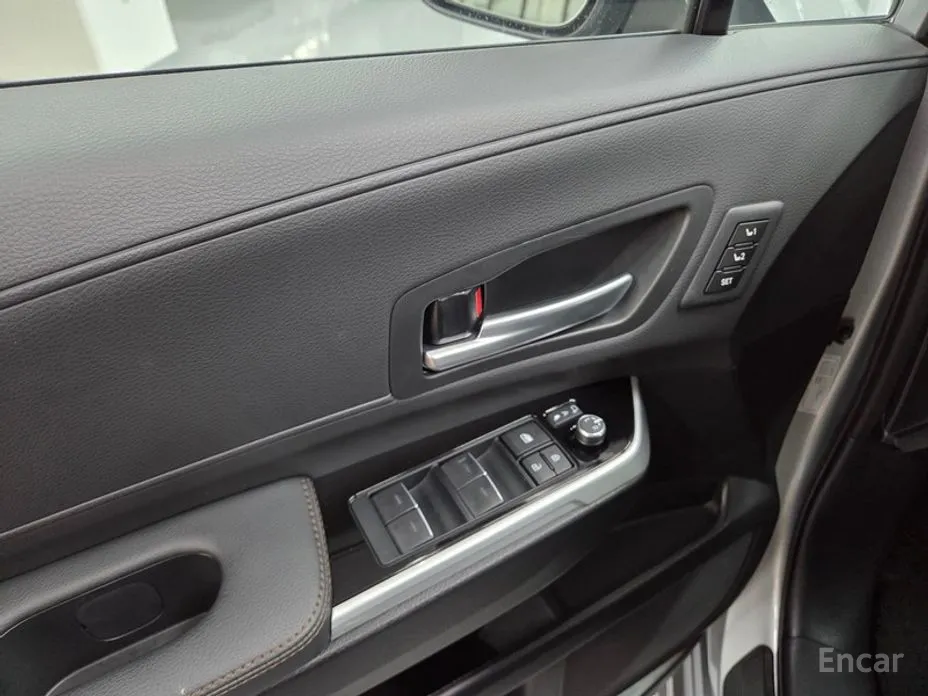 Фото 12 - Toyota Sienna