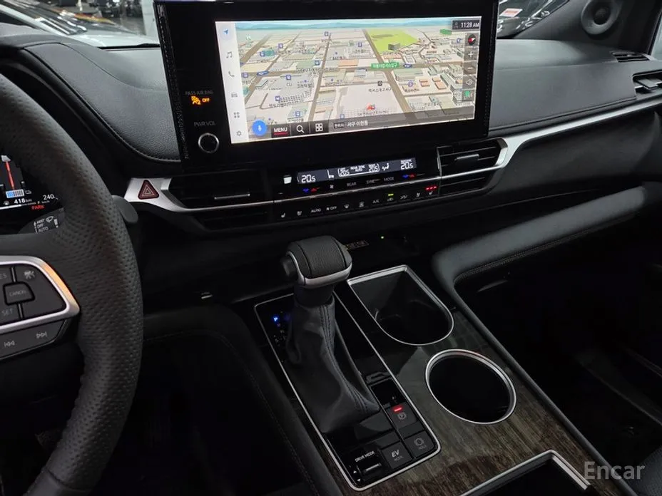 Фото 7 - Toyota Sienna