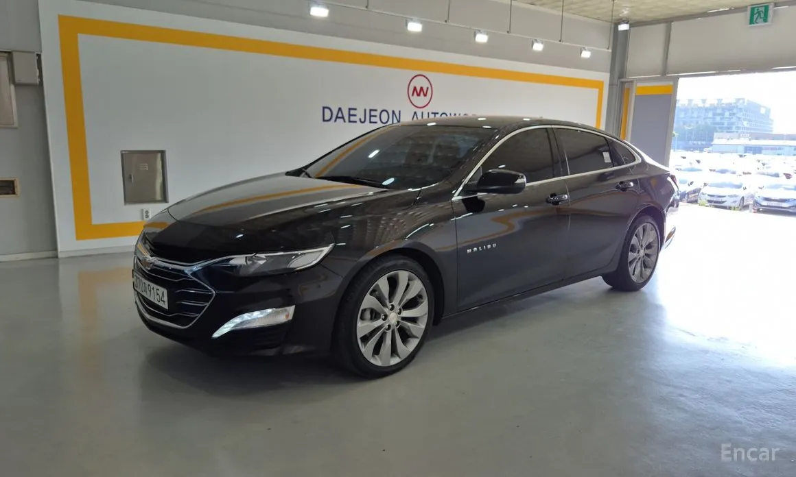 Фото 2 - Chevrolet Malibu