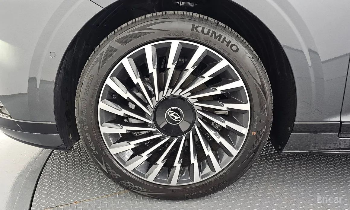 Фото 5 - Hyundai Grandeur