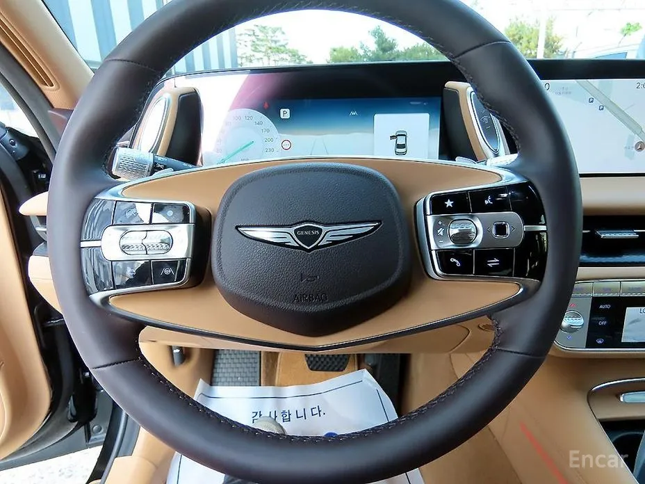 Фото 8 - Genesis G90