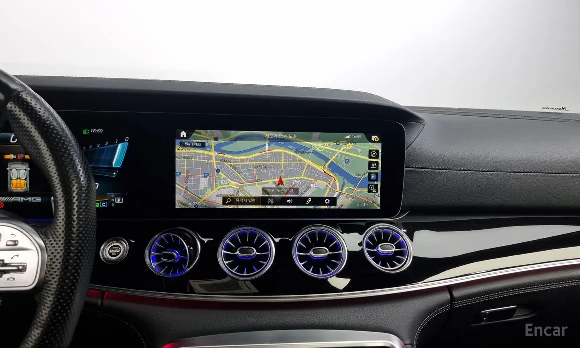 Фото 15 - Mercedes-Benz AMG GT