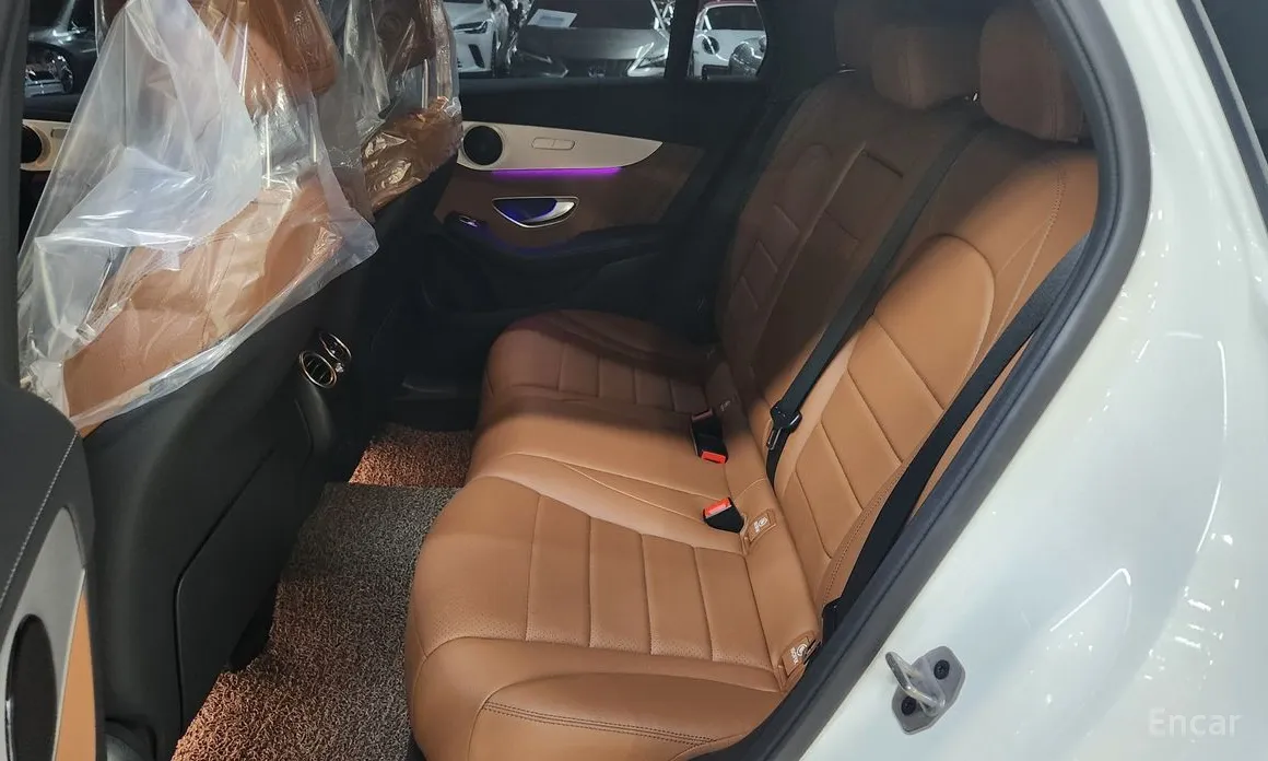 Фото 10 - Mercedes-Benz GLC-Class