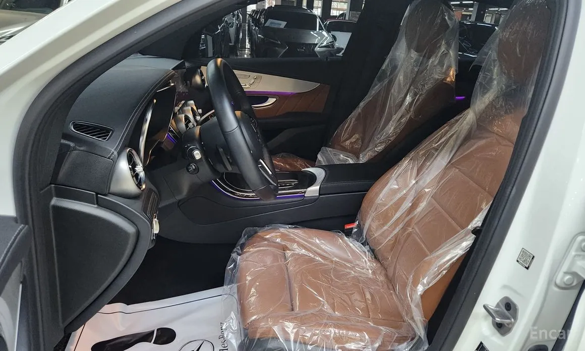 Фото 13 - Mercedes-Benz GLC-Class