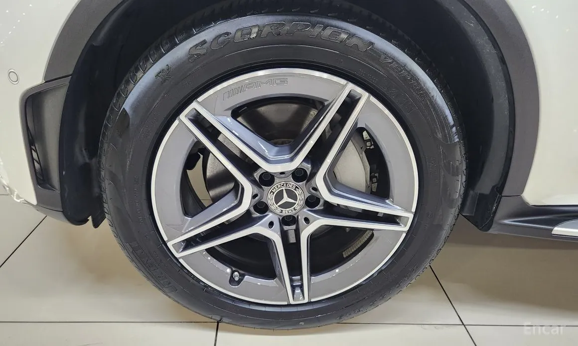 Фото 5 - Mercedes-Benz GLC-Class