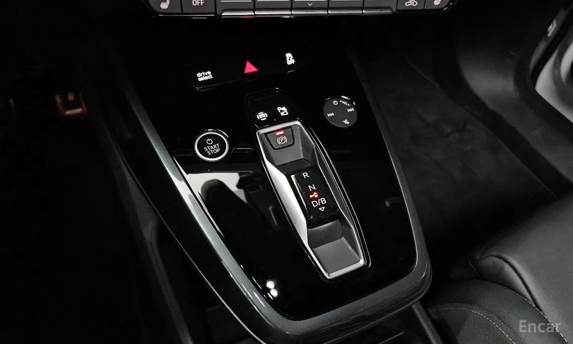 Фото 9 - Audi Q4 e-tron