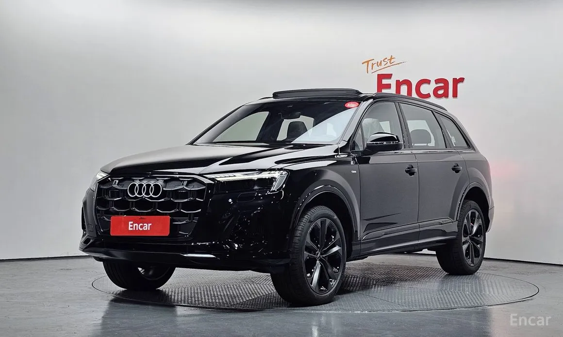 Фото 1 - Audi Q7