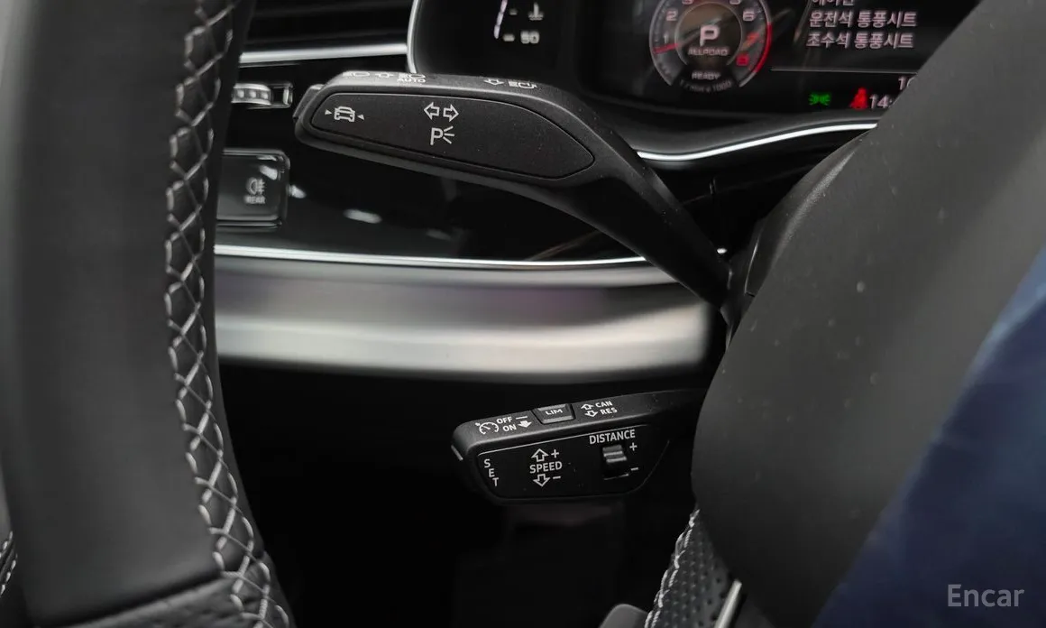 Фото 17 - Audi Q7