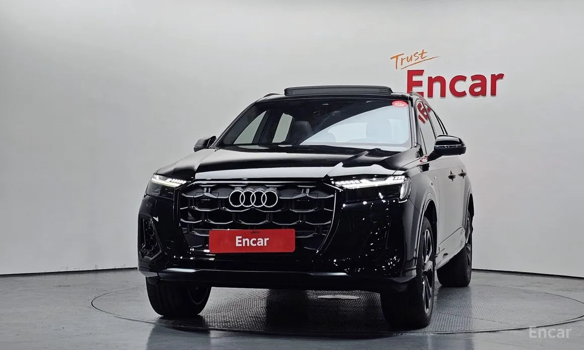 Фото 3 - Audi Q7