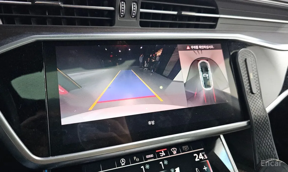 Фото 15 - Audi A7