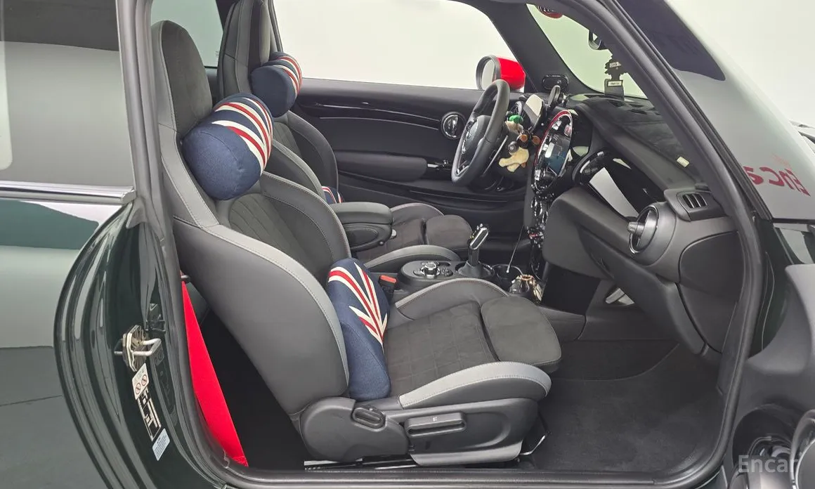 Фото 11 - Mini Cooper