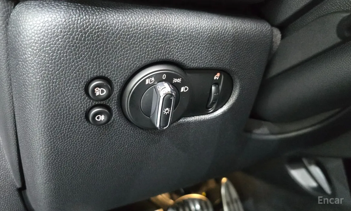 Фото 18 - Mini Cooper