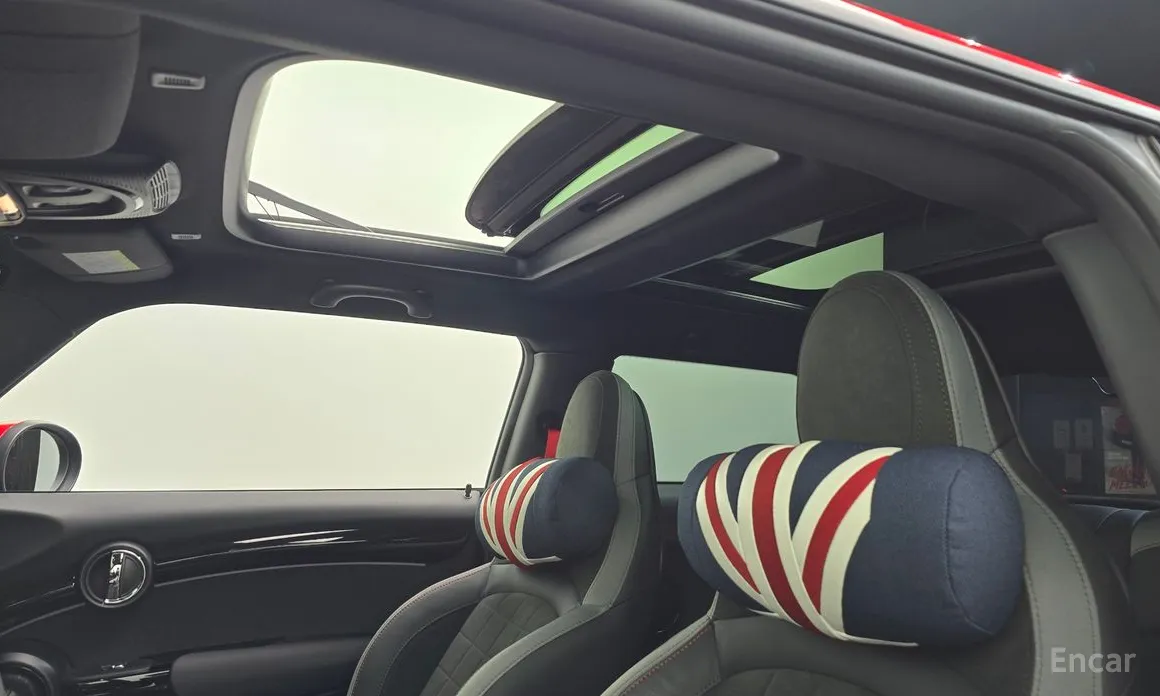 Фото 19 - Mini Cooper