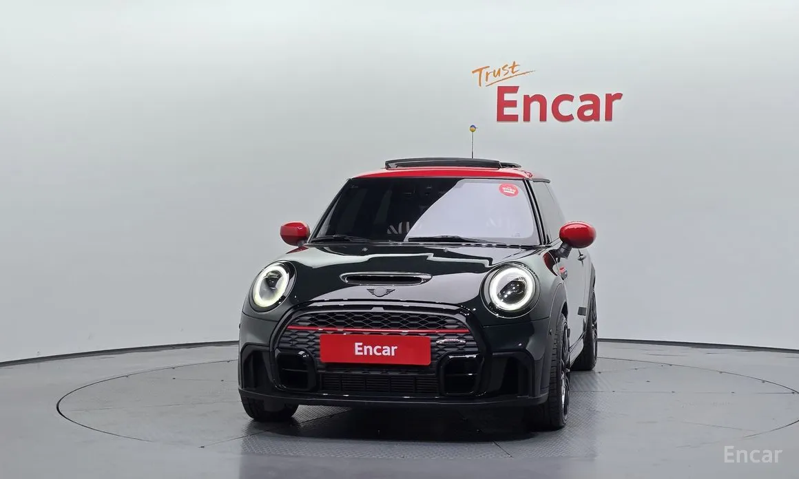 Фото 3 - Mini Cooper