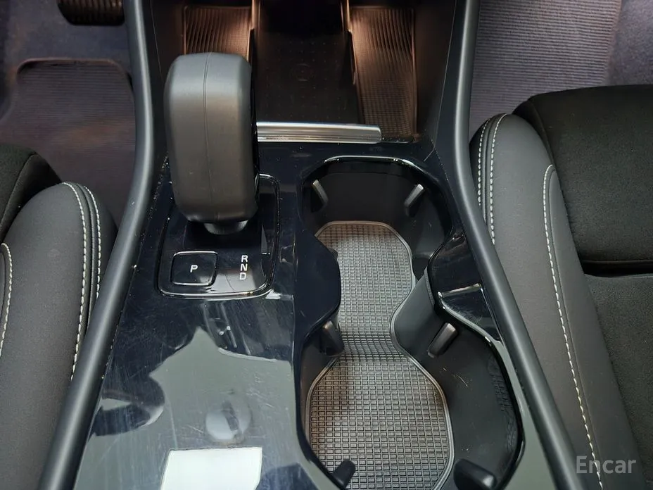 Фото 9 - Volvo C40