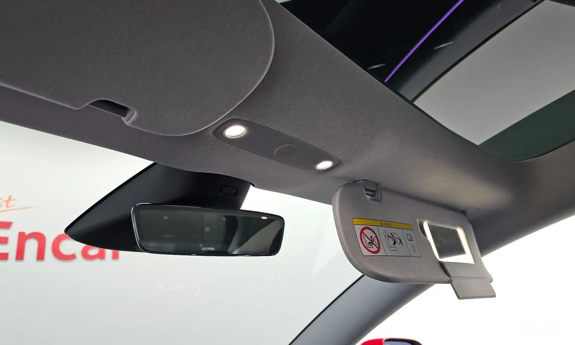 Фото 18 - Tesla Model 3