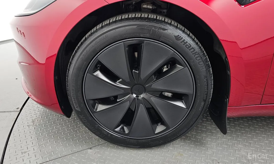 Фото 5 - Tesla Model 3