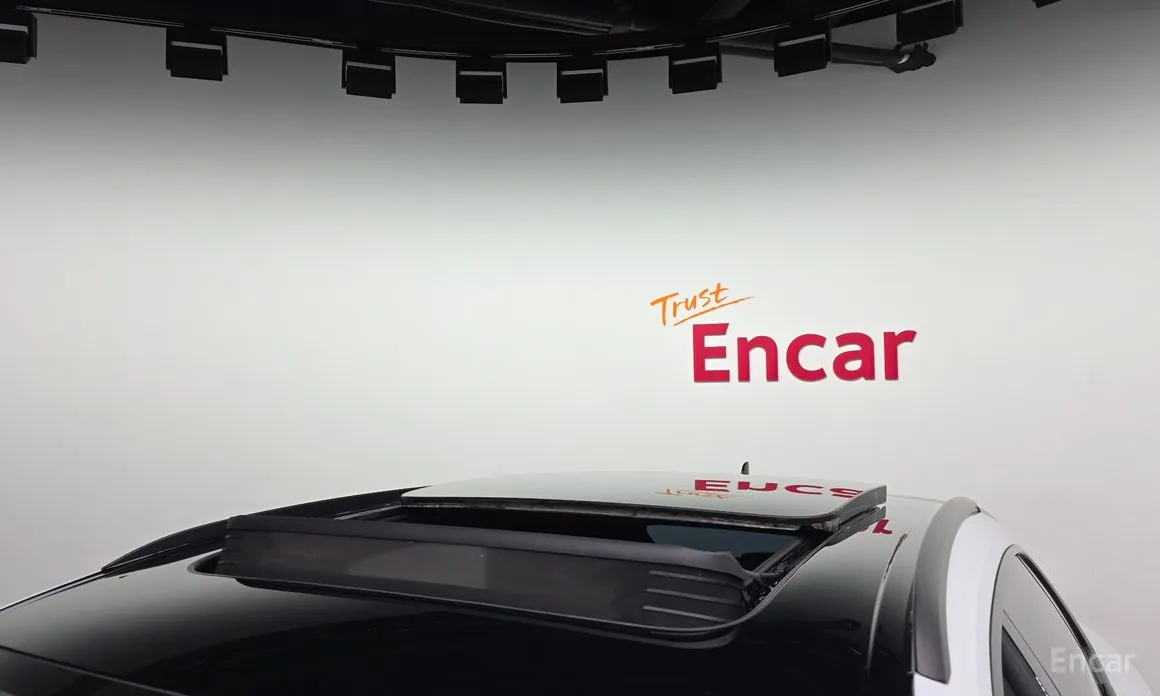 Фото 20 - Audi RS Q8