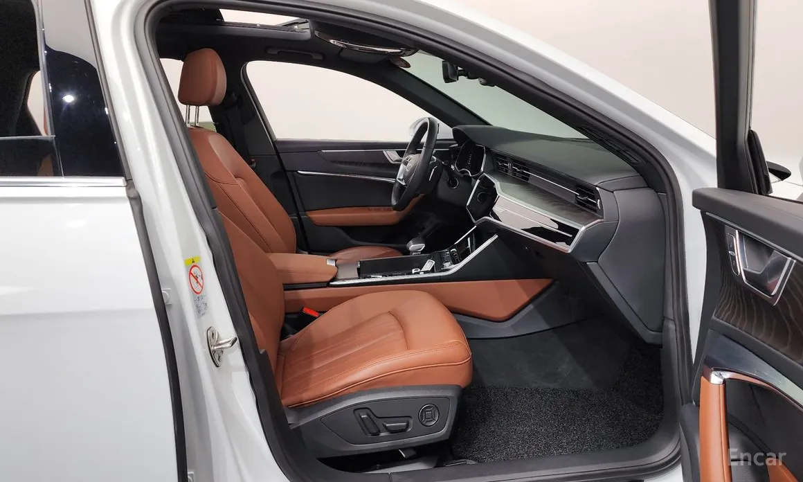 Фото 11 - Audi A6