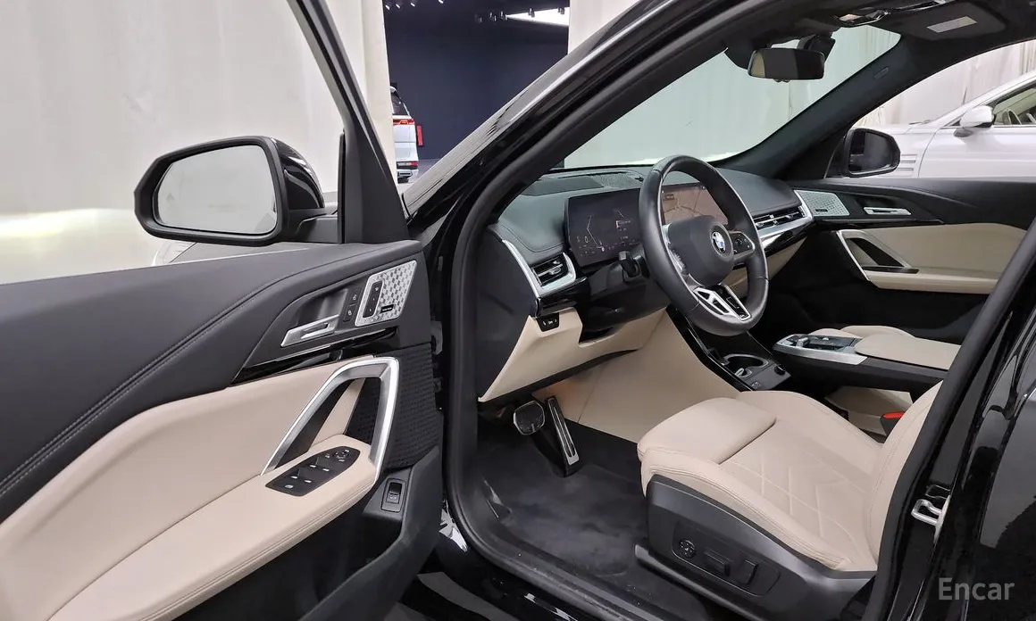 Фото 10 - BMW X1