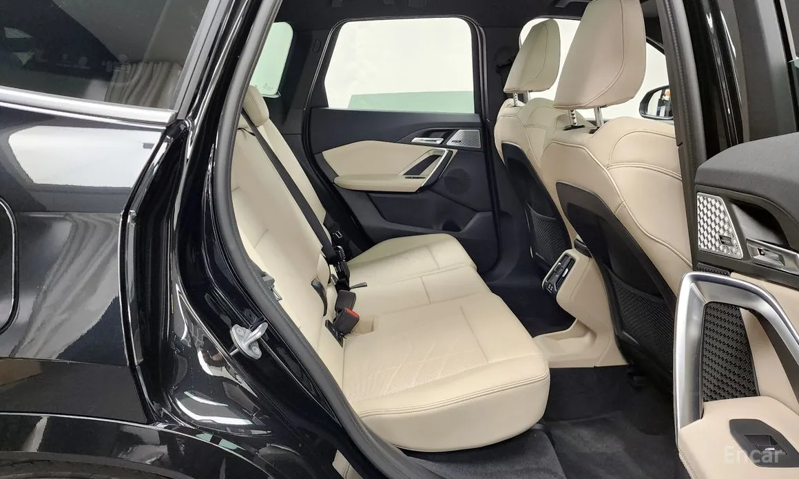 Фото 12 - BMW X1