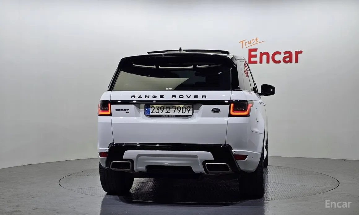 Фото 4 - Land Rover Range Rover Sport