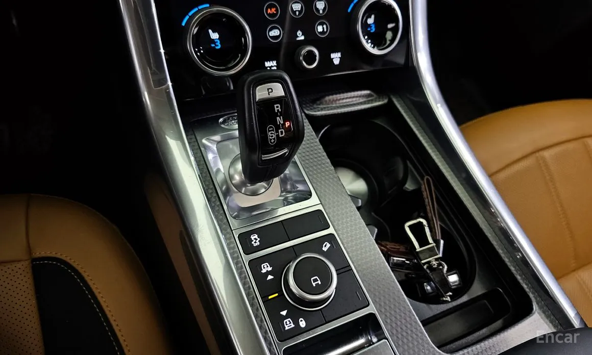 Фото 9 - Land Rover Range Rover Sport