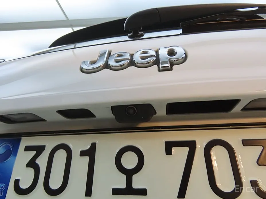 Фото 18 - Jeep Cherokee