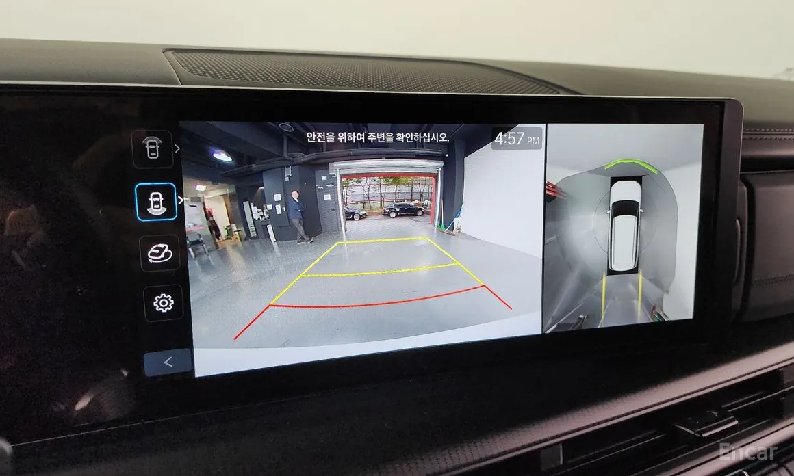 Фото 15 - Hyundai Santa Fe