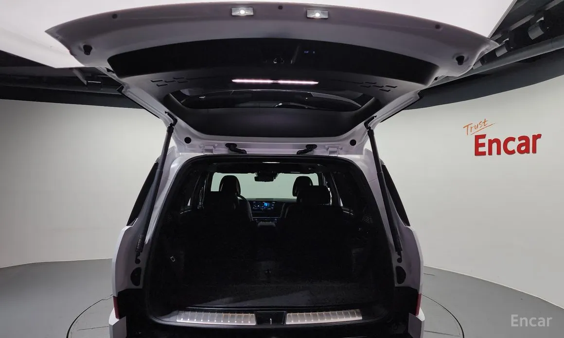 Фото 20 - Hyundai Santa Fe