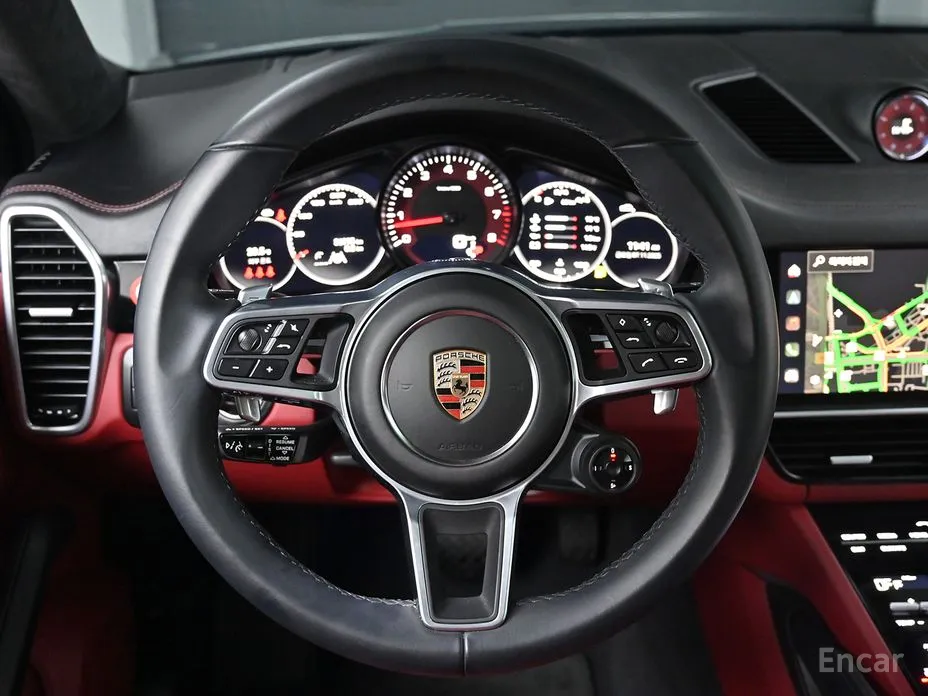 Фото 13 - Porsche Cayenne