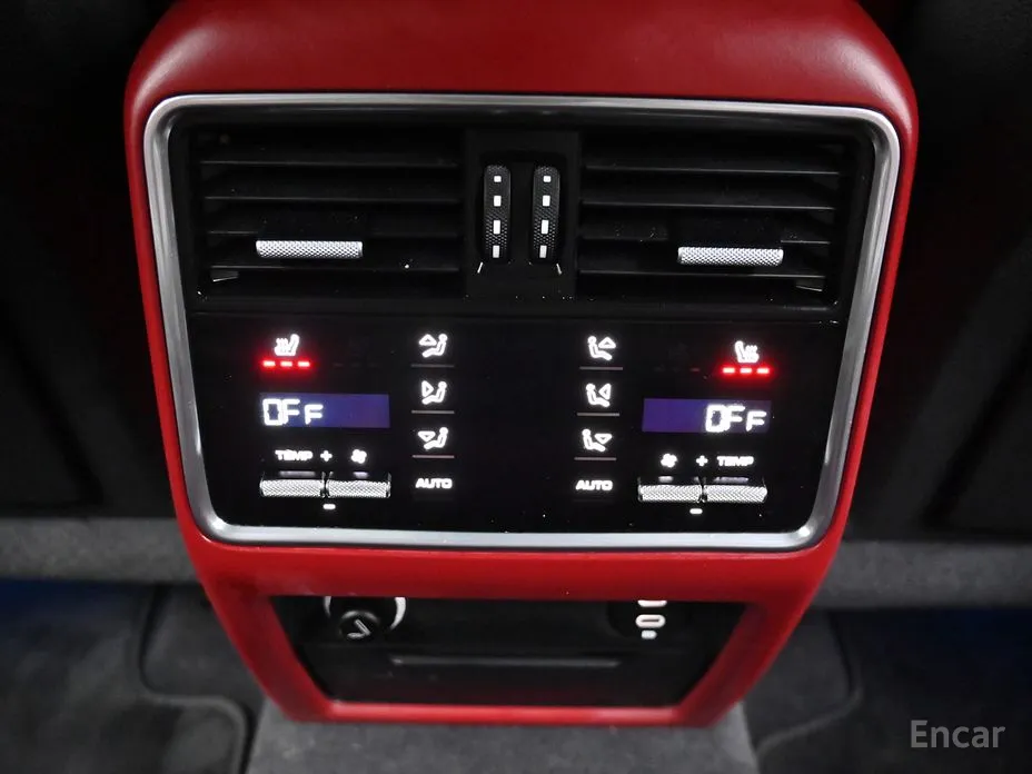 Фото 16 - Porsche Cayenne