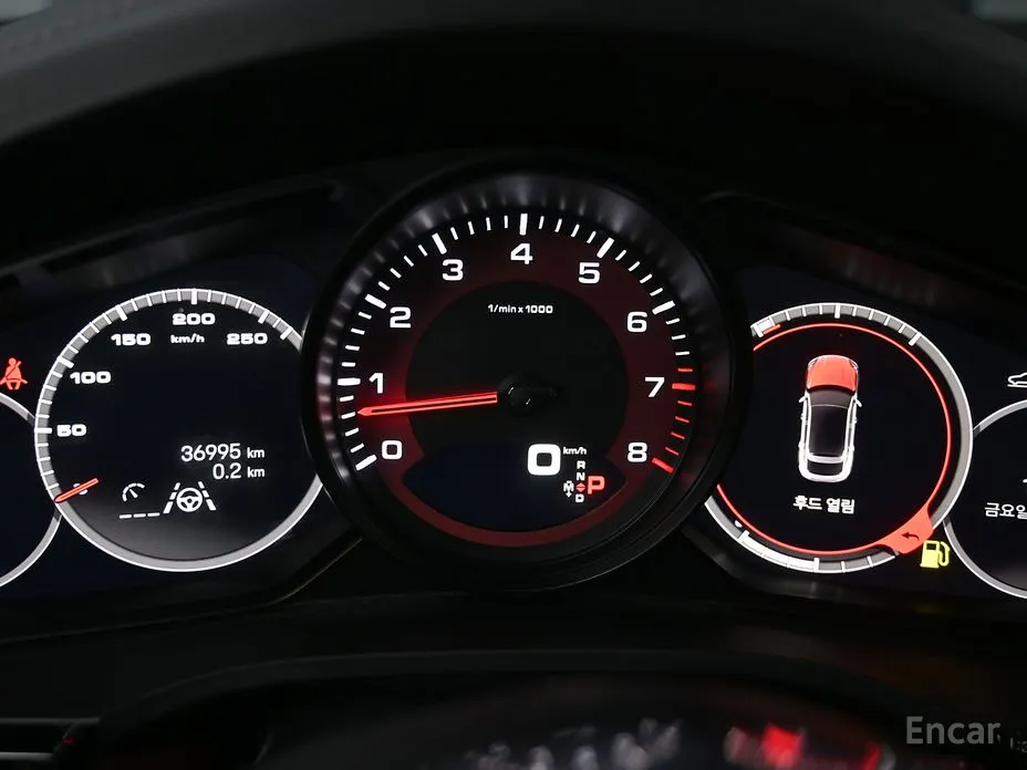 Фото 8 - Porsche Cayenne