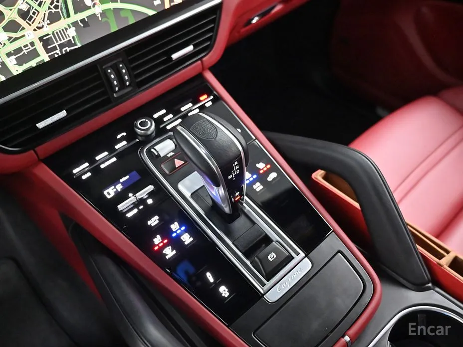 Фото 9 - Porsche Cayenne