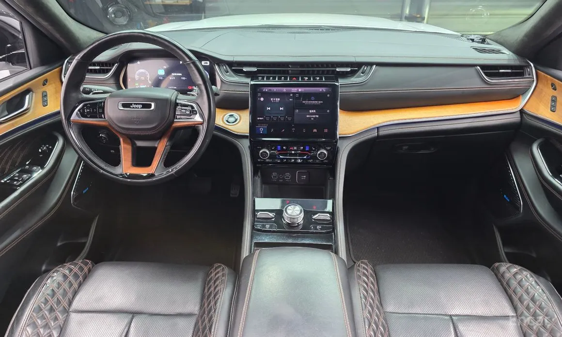 Фото 7 - Jeep Cherokee