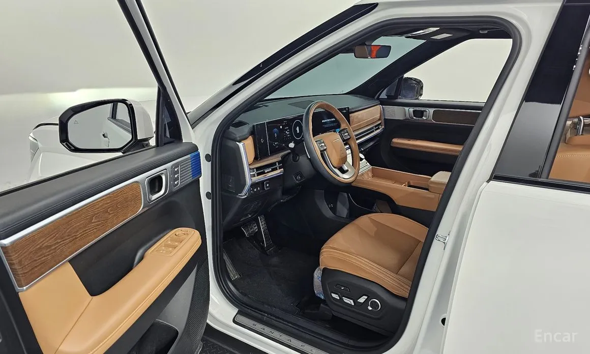 Фото 11 - Hyundai Santa Fe