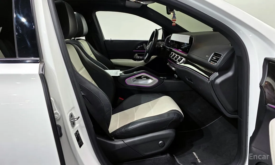 Photo 11 - Mercedes-Benz GLE-Class