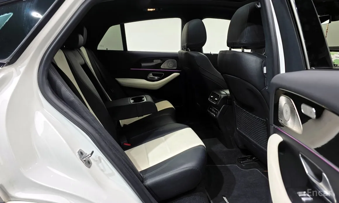 Photo 12 - Mercedes-Benz GLE-Class