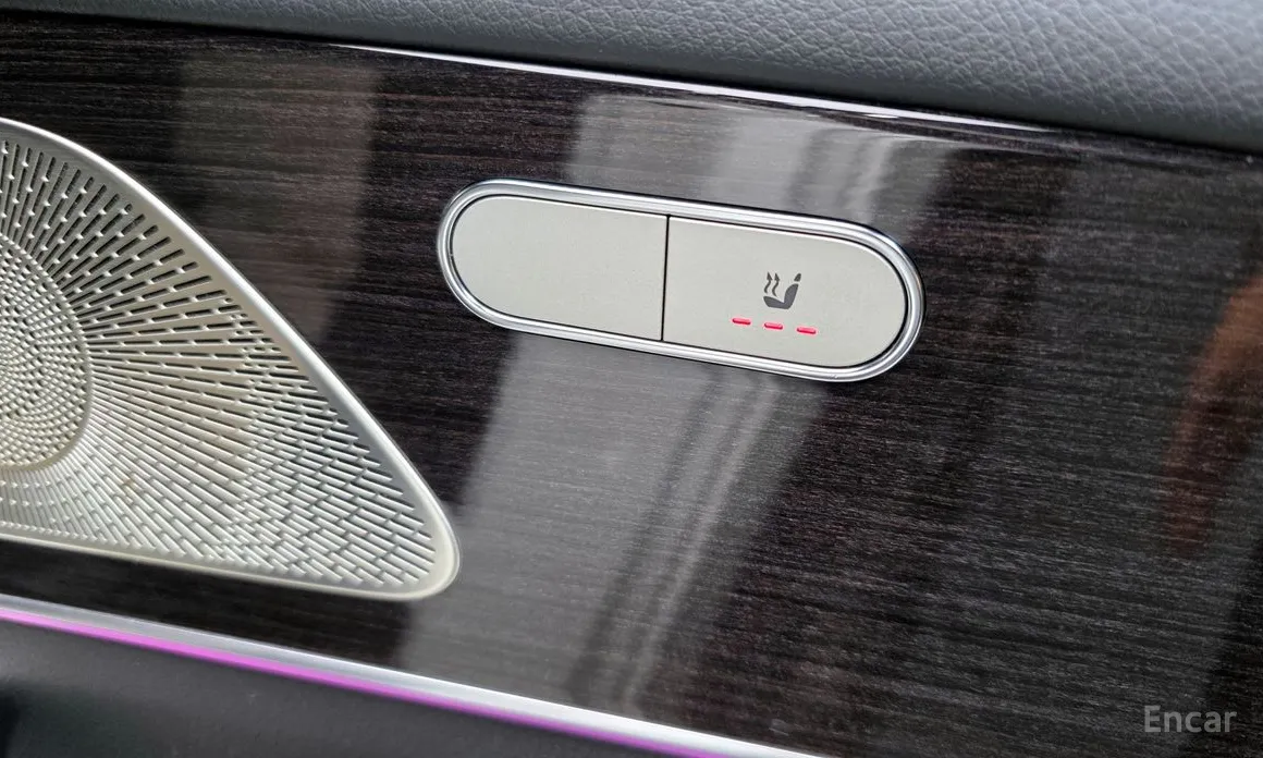 Photo 19 - Mercedes-Benz GLE-Class