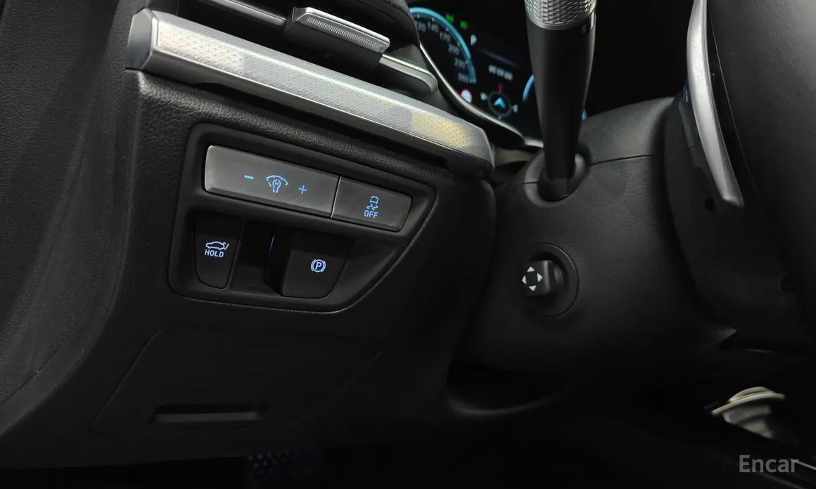 Фото 14 - Genesis G80