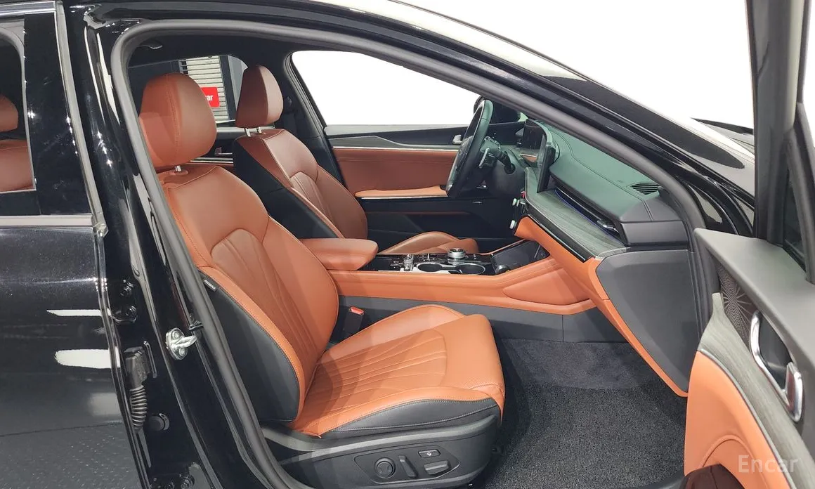 Фото 11 - Kia K5