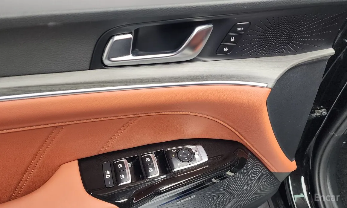 Фото 18 - Kia K5