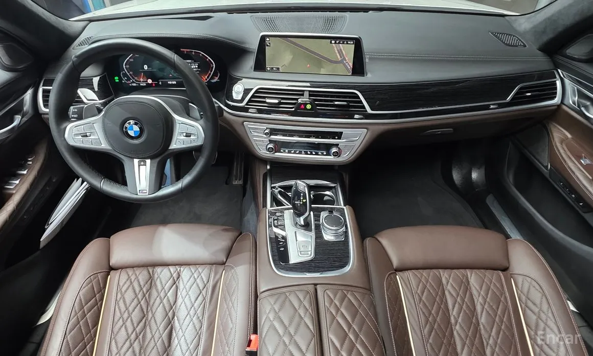 Фото 7 - BMW 7 Series