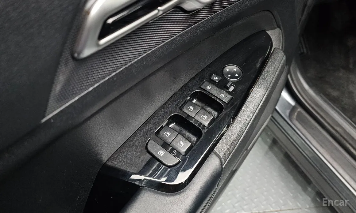 Фото 12 - Kia Sportage