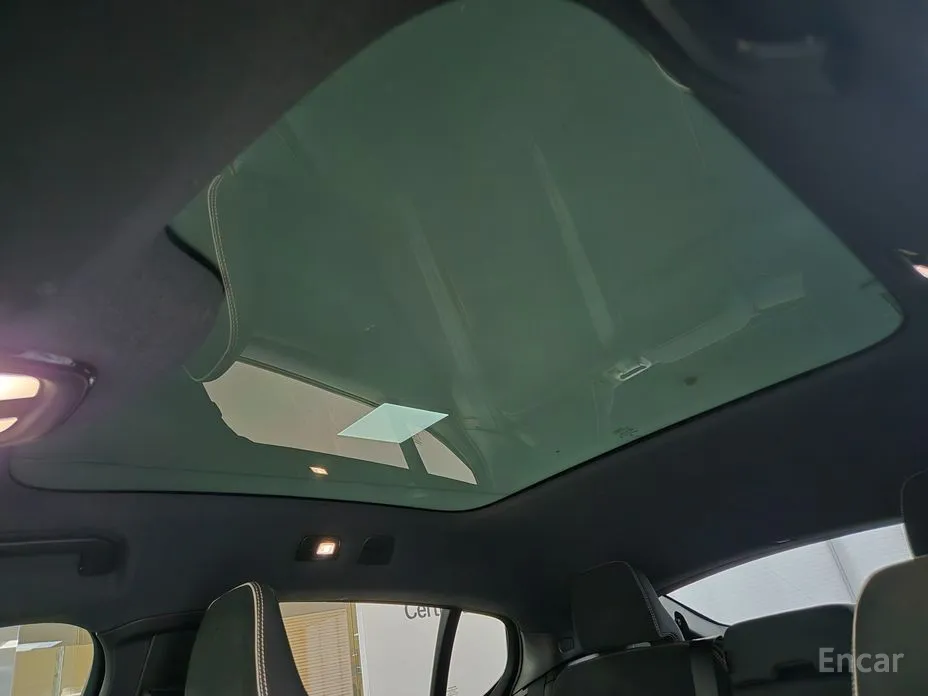 Фото 18 - Volvo C40